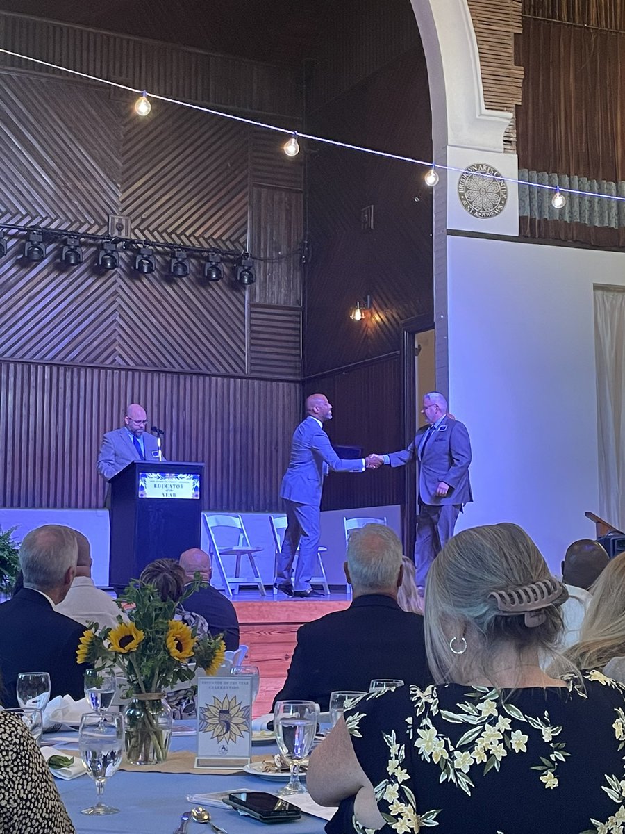 Murray Middle School tweet media