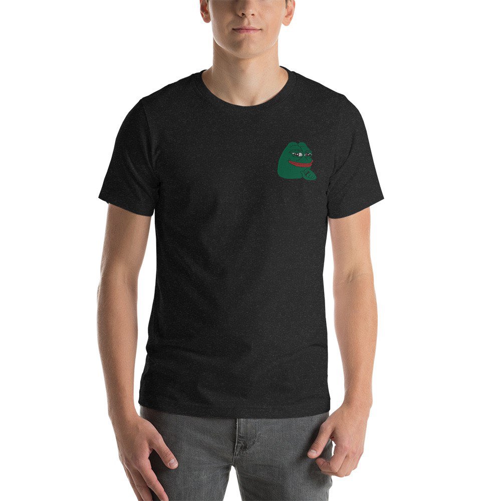 pepeshoptee's tweet photo. 🐸 
Support and spread the Pepe movement by getting yourself a Pepe merch 🐸 
🛻 5-10 Day Fast Free Shipping Worldwide 
#pepe #pepecoin
Our shop: https://t.co/42oXGQpcMD https://t.co/OOg4TS0ZeW