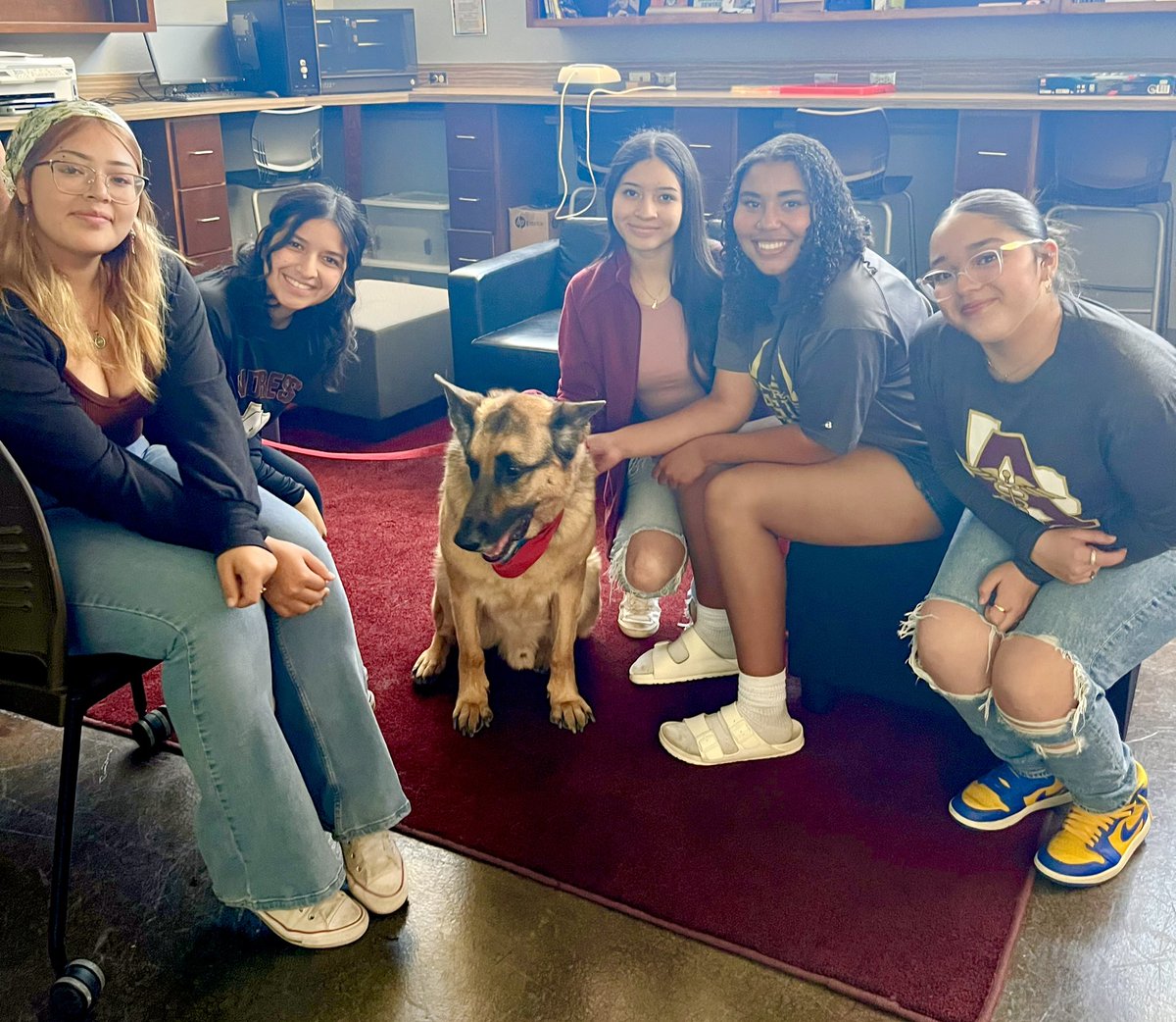 AndressLibrary's tweet photo. Rebel, our amazing therapy dog, assisted a little differently this visit, helping students de-stress after STAAR testing these past few weeks. ❤️ The students’ smiles…🥹@cisco_romero43 @MsKmross @MrsChristyVigil @MrSifuentes555 https://t.co/ypJcCIrH2T