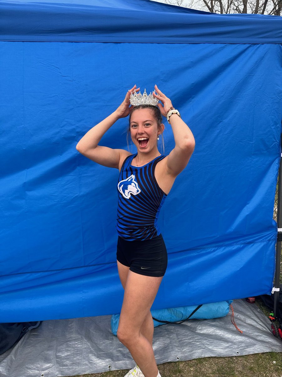 OwaGirlsTrack's tweet photo. More PRs in the sprints and jumps!! https://t.co/AlnT7fIzM3
