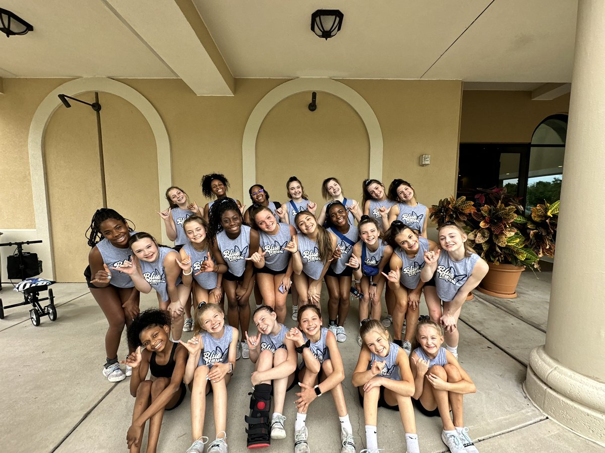 This year was so special! So many accomplishments and the progress of all these athletes was UNREAL!!🦋 Can’t wait to see what the future holds for the Blue Crew💙💚