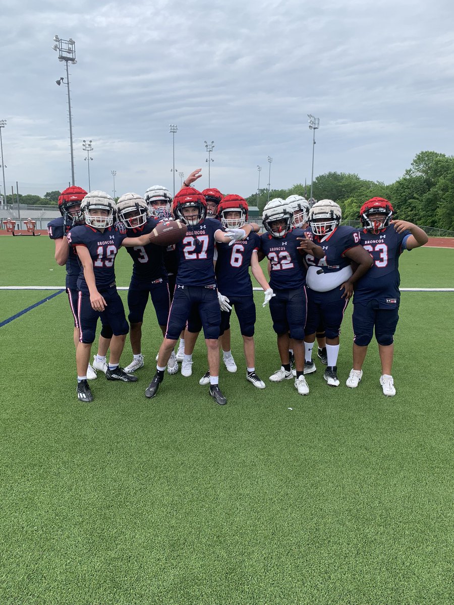 MBHSFootball's tweet photo. Spring Game flicks 📸
Let ‘em run 🐎🐴🐎🐴
#TPD #PUOSU https://t.co/MtQHbxbZ3K
