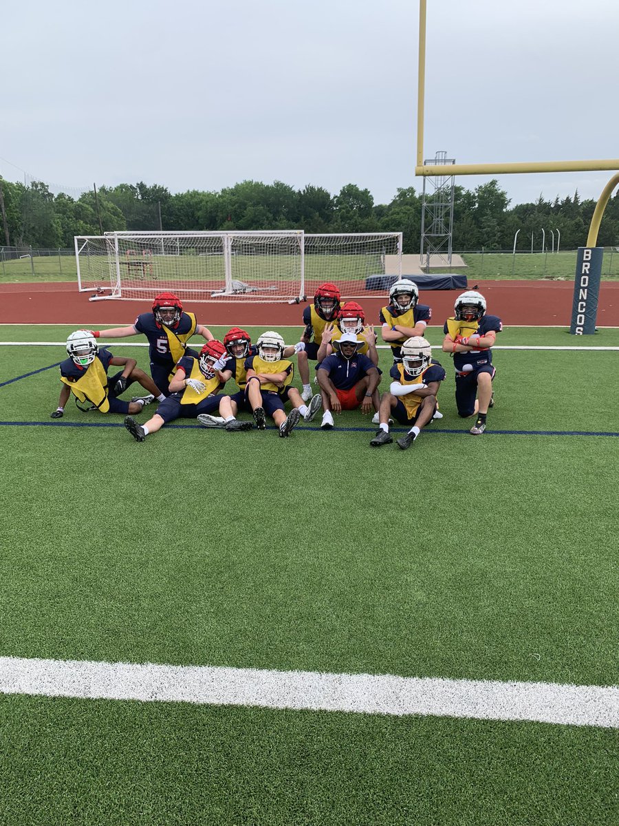 MBHSFootball's tweet photo. Spring Game flicks 📸
Let ‘em run 🐎🐴🐎🐴
#TPD #PUOSU https://t.co/MtQHbxbZ3K