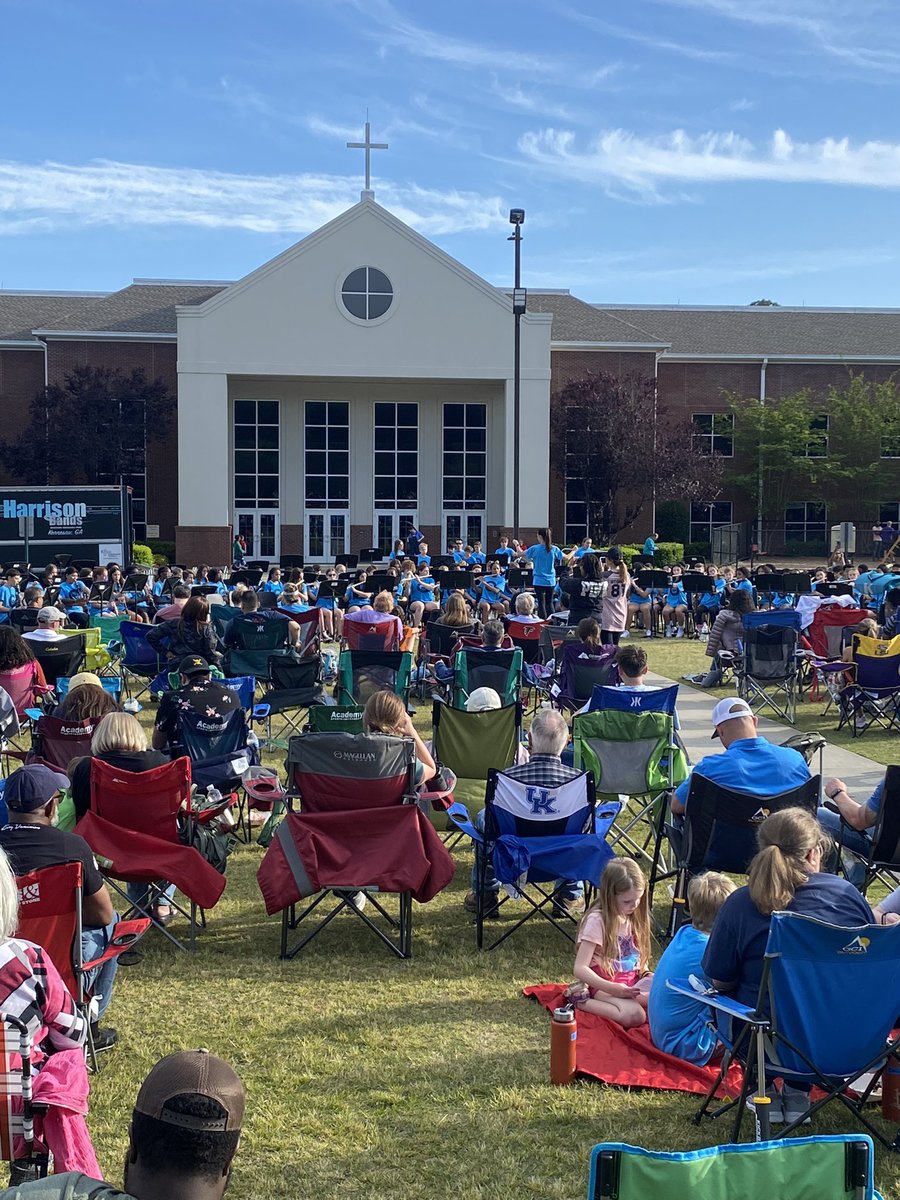 LostMountainMS's tweet photo. Great night for 6th, 7th, and 8th grade band concert on the lawn!  Thank you Burnt Hickory Baptist Church for hosting our musical eagles! https://t.co/O5sJa7ZYki