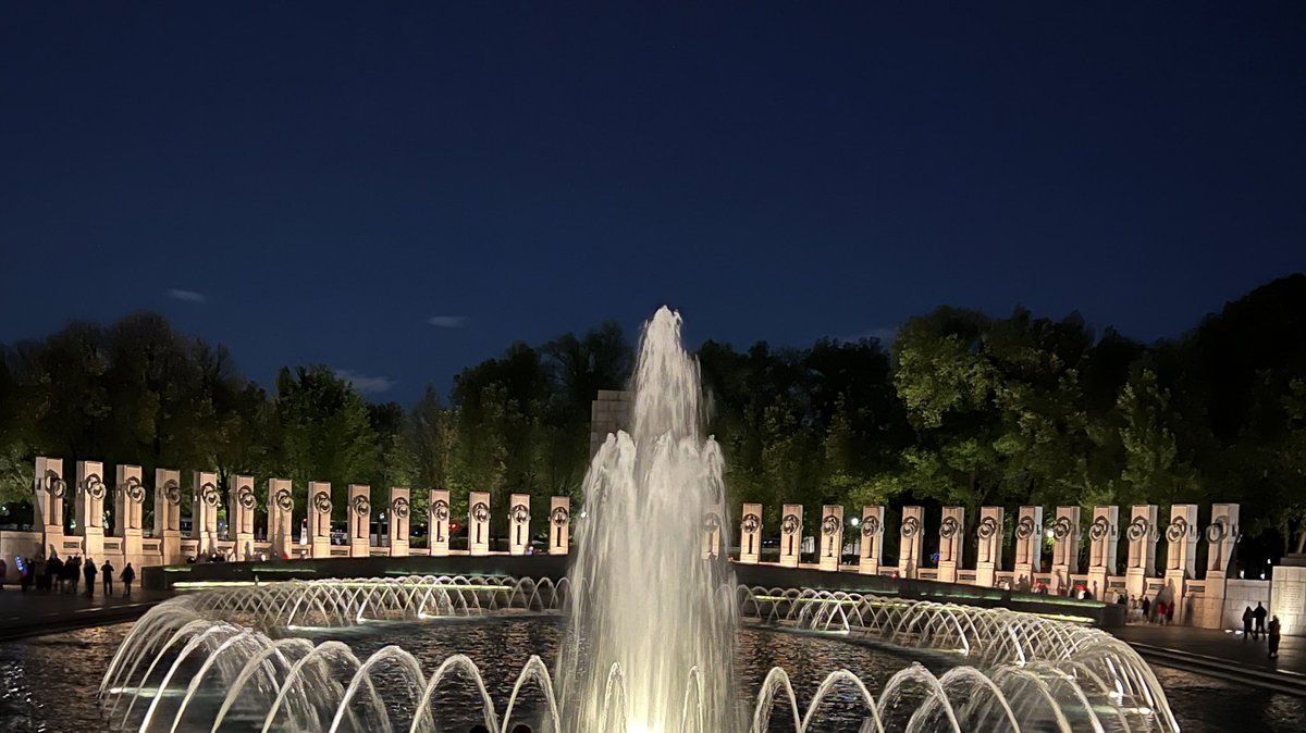 Illuminated Memorial Stop 3 of 3 - WW II #DC23