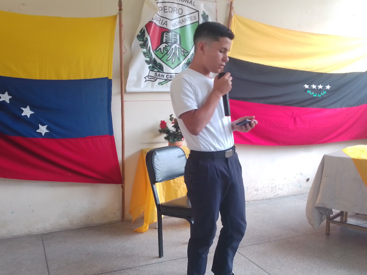 #04Mayo-Encuentro De La Voz Necesaria Red Educacional # 01 Parroquia la Concordia. Excelente la Participación de nuestro Estudiante de 4to "B" Yeferson Quesada, con la canción de Ali Primera "Mansa para un Pueblo Bravo".
<a href="/Berzabethg1/">Berzabethgandicaoficial</a>
@ZonaEducTachira
@ZetCultural
<a href="/_LaAvanzadora/">Yelitze Santaella</a>