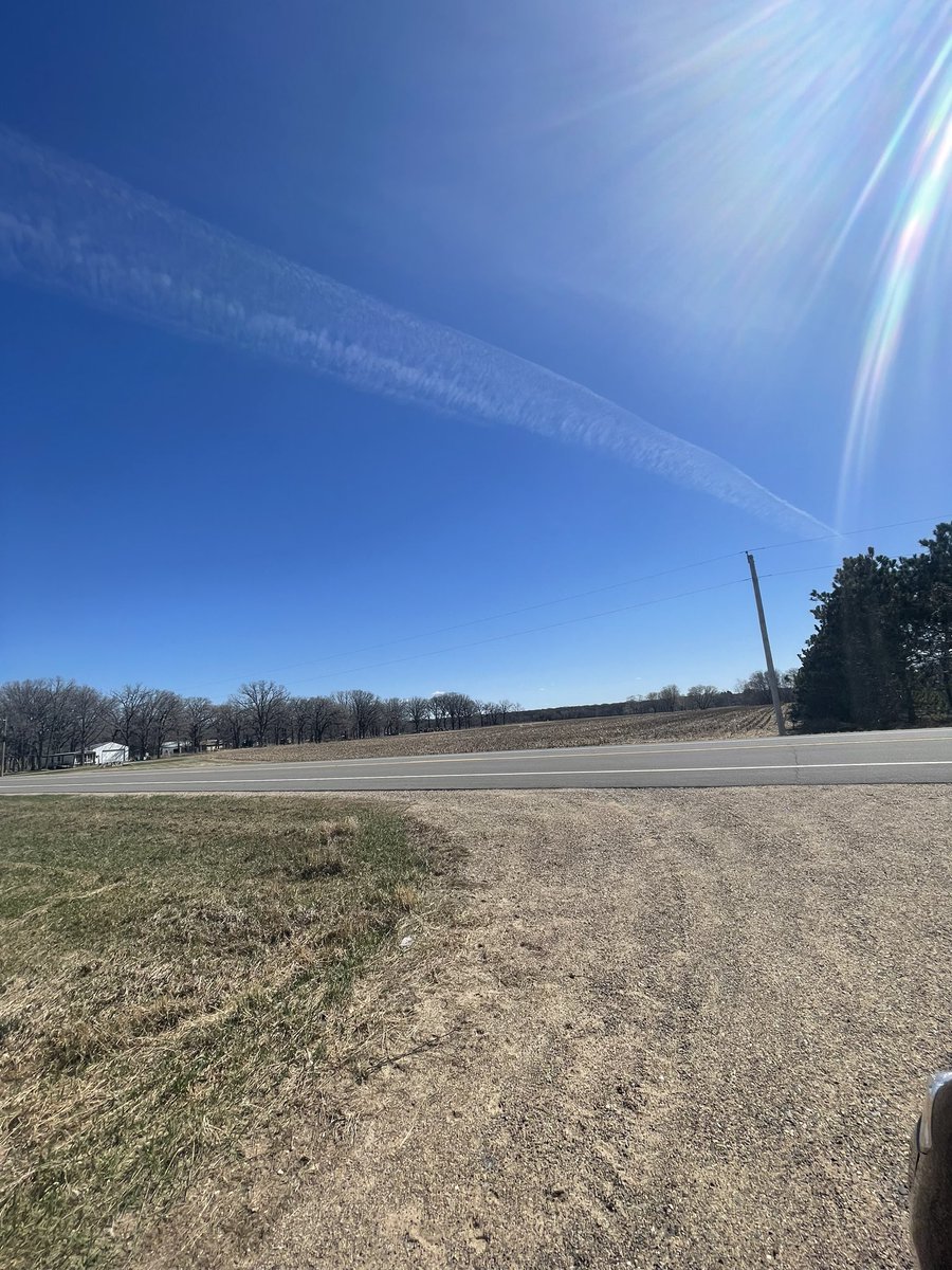 Allthewayjumper on twitter central minnesota was clear and blue