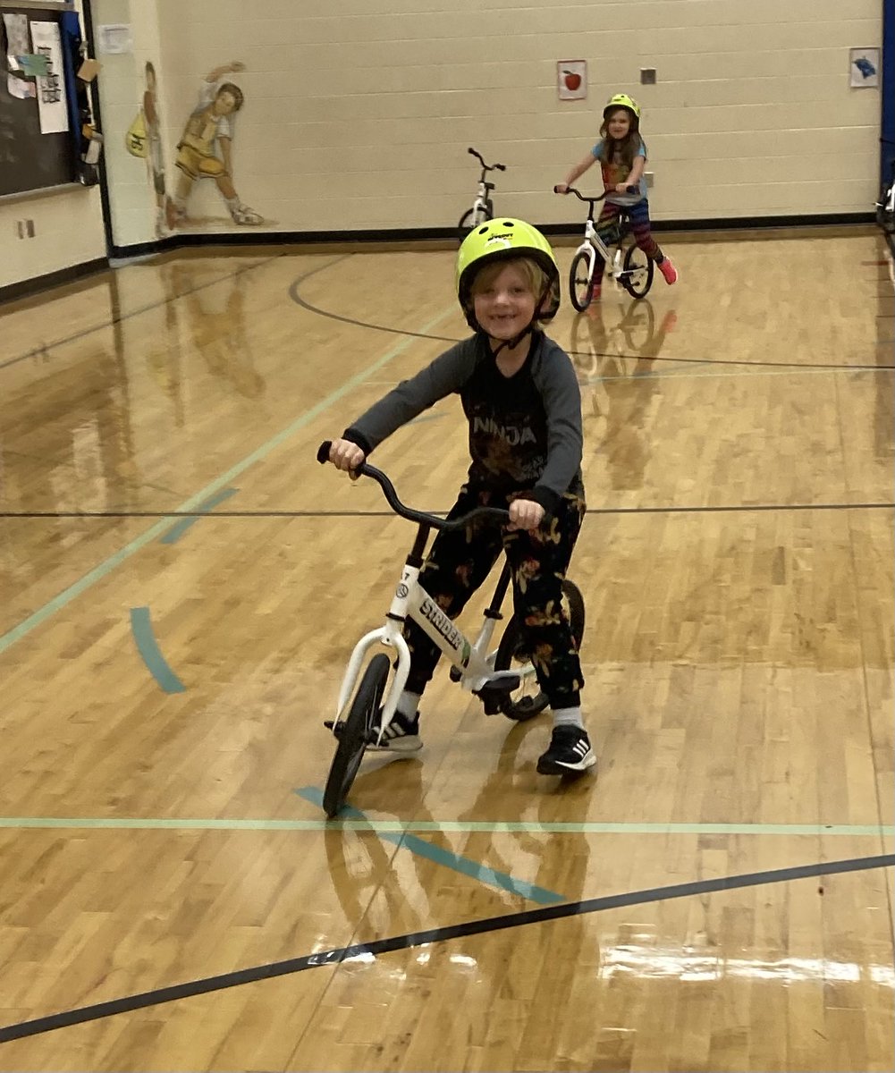 Mandy Stout tweet media