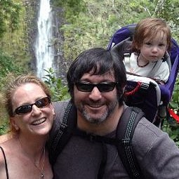 DirectorsLabW's tweet photo. It is with heavy heart that I share with you that we lost 2002 lab alumnus, Martin Bedoian, to a nearly 4 year battle with cancer. He passed peacefully at home with is family, surrounded by loving friends. He is survived by his lovely wife Kate and brilliant daughter Roan. https://t.co/nEE9UIwjlw