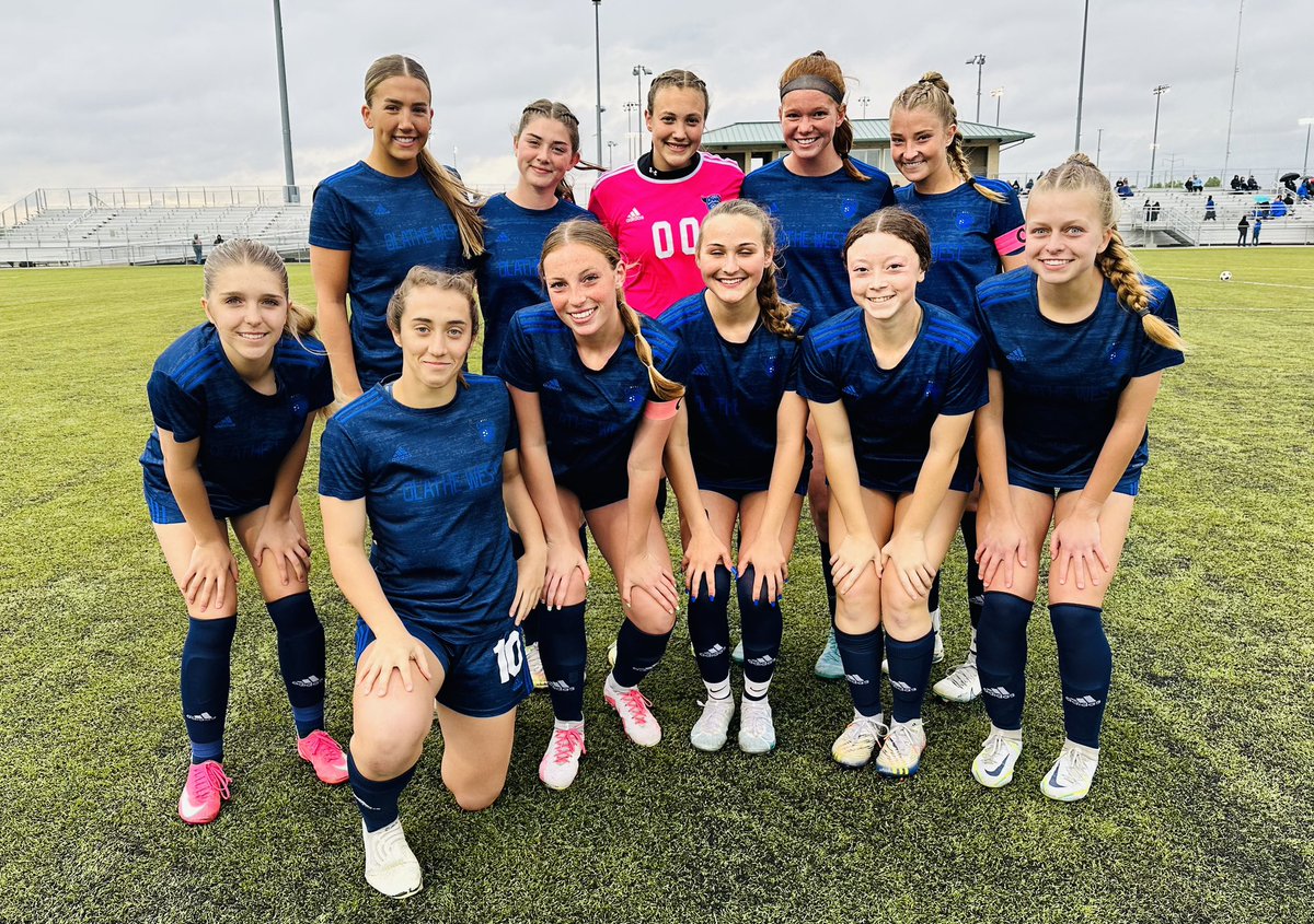 MattTrumpp's tweet photo. Great game between 2 good teams. Girls beat ONW 2-1 and move to 9-2-3 (7-2-2). @julianawardlaw3 w the game winner and great game. @averyebrown with lockdown defending. Proud of this teams resiliency. @aweb9 @ProfEnright @andrew_miller21 @ADButlerOW @TheOWLSfamily @KatieHecker22 https://t.co/qVX2nVrbfc