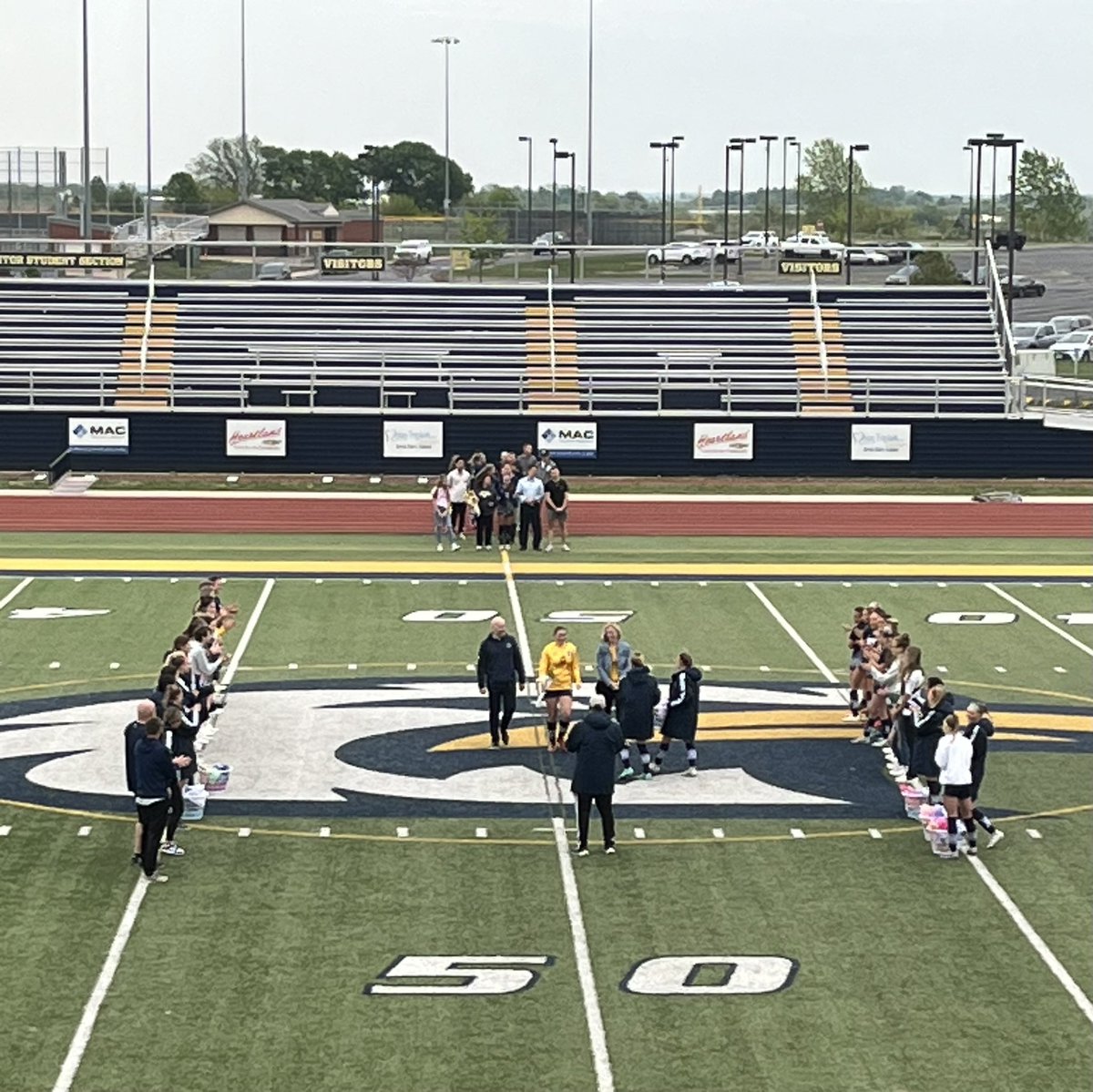 Senior night for our AM <a href="/LPS_EIP/">LPS53 Educational Internship Program</a> student! We have loved having Emma in the class with us this year and cannot wait to see all she does in the future! <a href="/embland05/">emmajane</a>