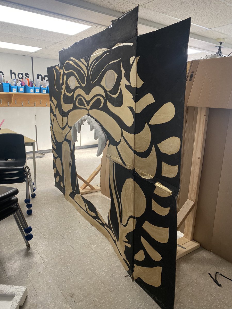 mrsshepherd3's tweet photo. The count down is on for our Aladdin play. Here’s our set update! @SirIsaacBrockPS @ArtsEdLondon @MrsDoan15 https://t.co/riINf6SxzZ