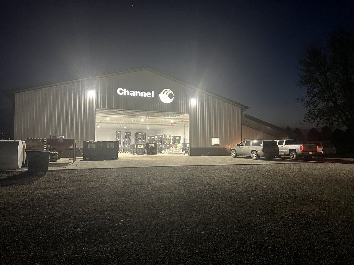 ChannelGuy4Cy's tweet photo. A new era for the Channel Brand. Going to be louder, bolder, and more customer focused.  We’re 1 Bayer transformed to WIN. I’m excited, let’s get to work. https://t.co/GxHdL1T0c2