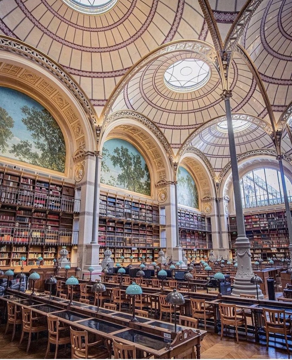 La Bibliotheque de L’institut d’Histoire de l’Art 
Paris France
Sigh. 📚❤️