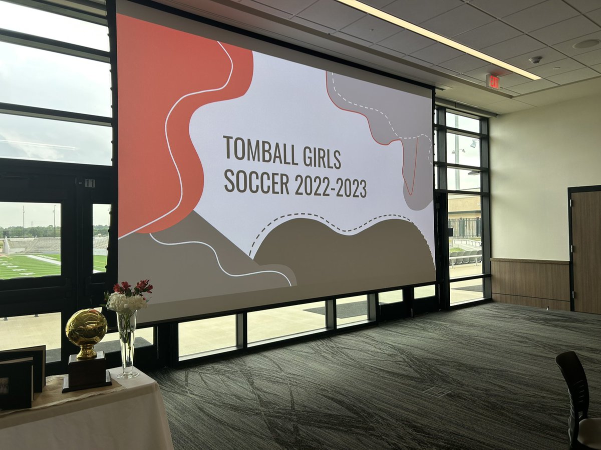 What a night celebrating our JV and V District Champions. Banquet 2023 was amazing! We will miss our 8 seniors, but we are excited for the future of THS soccer! #rowasone ❤️🤍⚽️