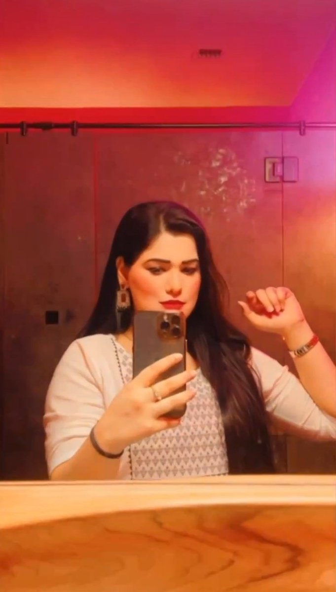 Divya Tripathi Mam tweet media