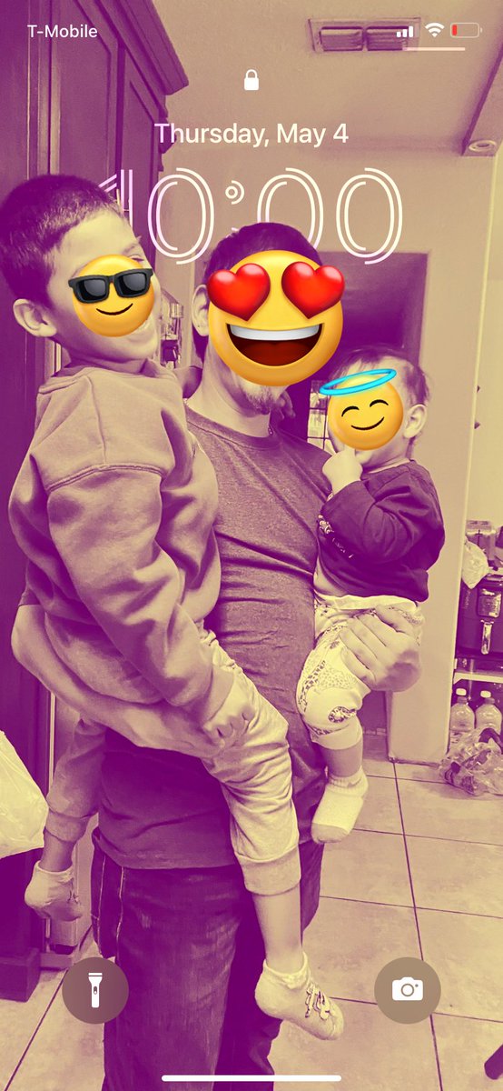 _my1995's tweet photo. I’m so In love with my wallpaper. My man and 2 little ones are my world 😍❤️😭😭 https://t.co/bpCgAJ4Zck