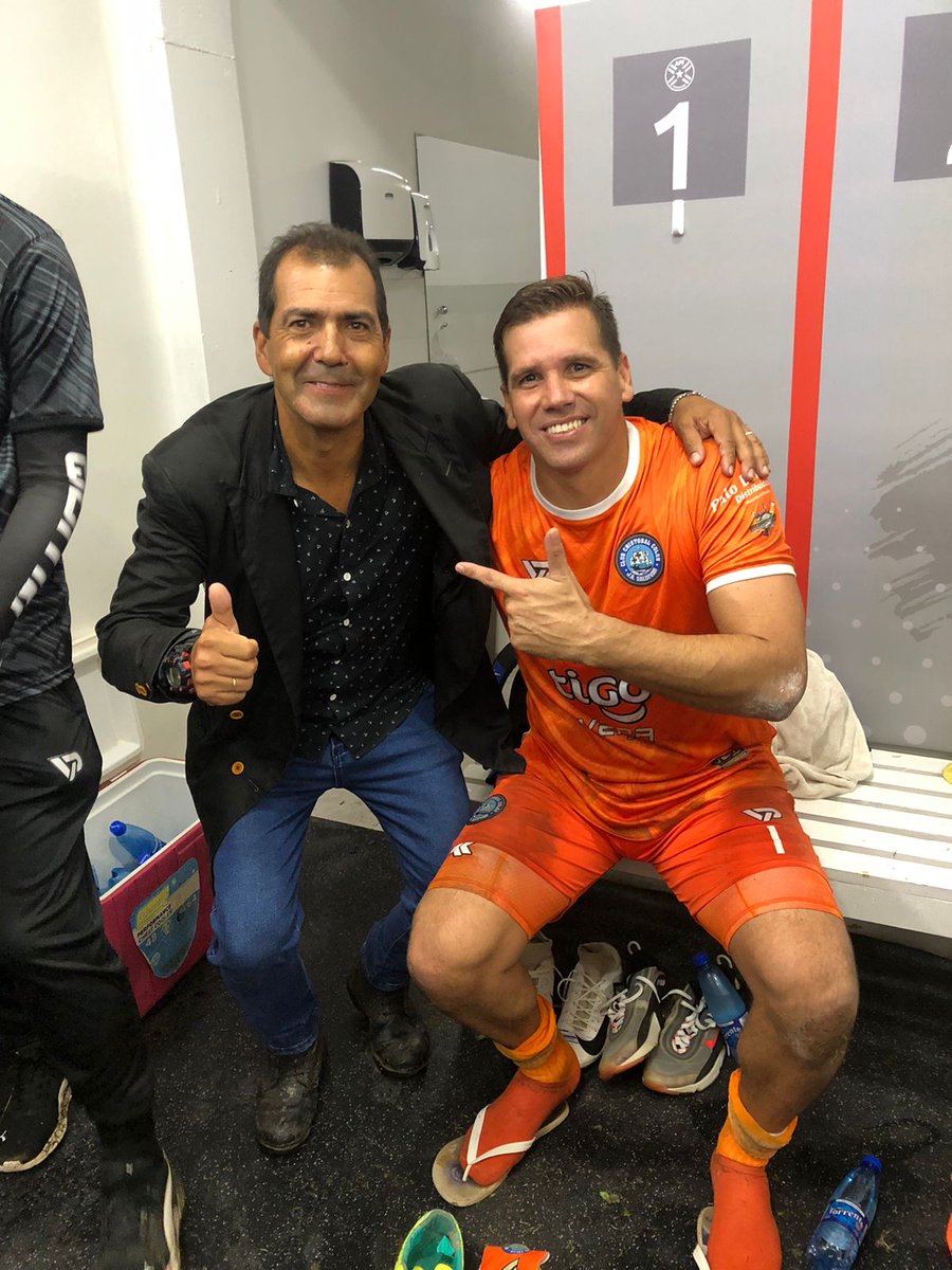 Con el profe Quinto excelente victoria la de hoy vamos Colón 🇺🇦