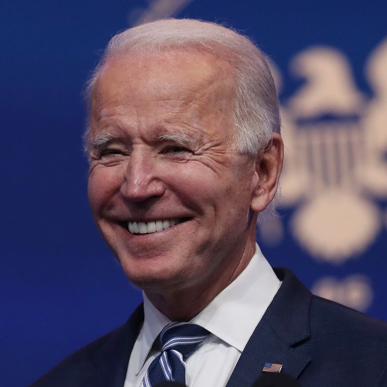 aikokublog's tweet photo. 米国はデフォルトをおこさない。米国に債務不履行はない！というMMTの信者がいるwww

自国通貨を刷ったらいいだけだから、いくらでも借金の返済できるという理屈ですガー

間違いですwww

米国は借金をする際には上限を議会に通さなければいけないので、承認されなければ返済出来ずデフォルトにw https://t.co/j8iQoDxKpp