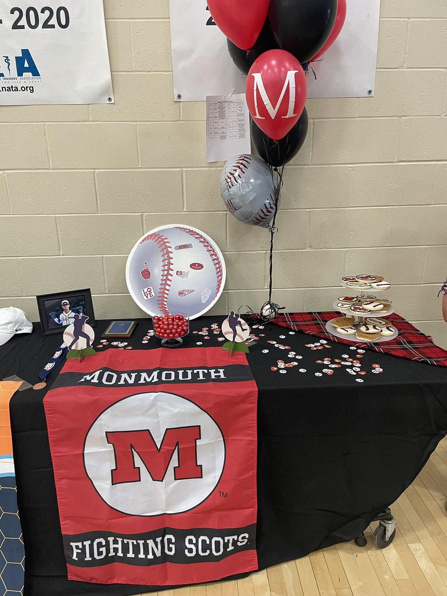 kblunck's tweet photo. Signing Day at Maroa-Forsyth High School. So excited for this new chapter in Jacob’s life @MCScotsBaseball! #RollScots https://t.co/zZhBPaOYXU
