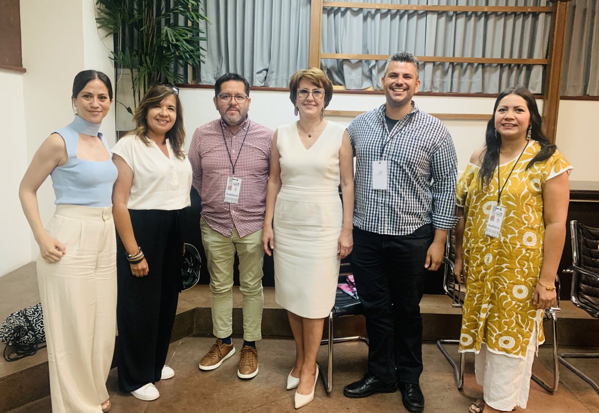 Gracias por la invitación y el espacio para dialogar e incidir en la armonización de Ley de Movilidad y Seguridad Vial para el estado de Sonora Senadora <a href="/Pat_MercadoC/">Patricia Mercado</a> .
<a href="/LupitaPenunuri/">Lupita Peñuñuri</a> <a href="/macrela/">Marcela Orozco Noriega</a> <a href="/arqhugo/">Hugo Moreno Freydig</a> <a href="/BukisalaCalle/">Bukis a la Calle</a> <a href="/RefleaccionaAC/">Refleacciona AC</a>