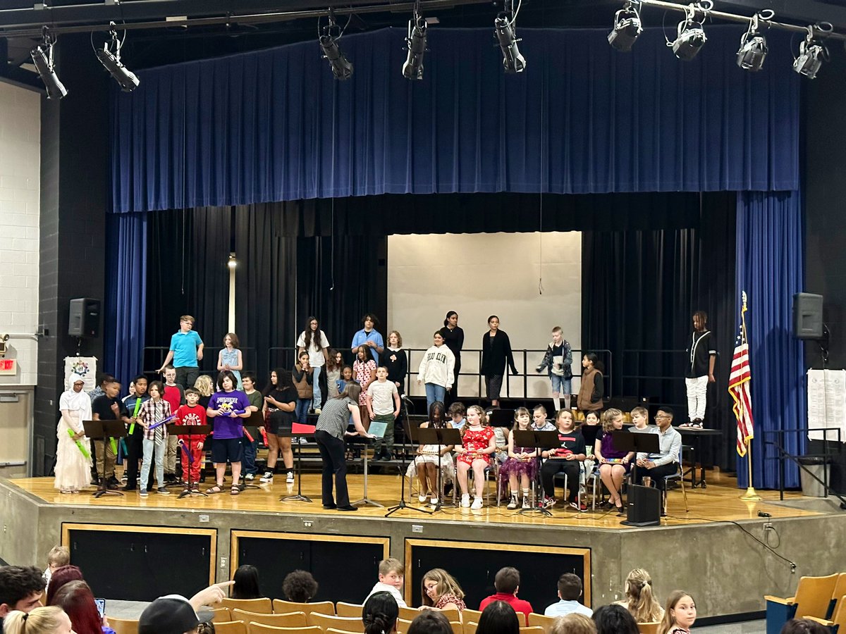 ChouteauSchool's tweet photo. We celebrated our 5th graders tonight!Sharing their music, learning and dancing with Brandon Lee White, &amp; recognizing their journey through @ChouteauSchool, it was a great evening! We loved seeing all the families and staff in support of our Dragons. @NKCSchools #alwaysaCTdragon https://t.co/L0w8O7cL3r