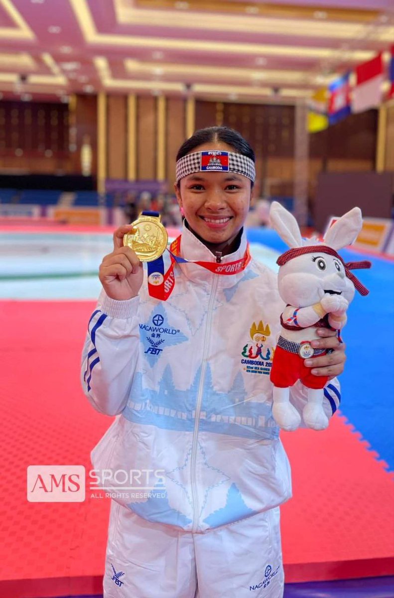 pheaktraneth's tweet photo. The 32nd #SEAGames officially opens today, but #Cambodia’s athletes have already brought joy to the Kingdom by winning five gold medals, one in Jiu-Jitsu and four so far in #KunBokator as events progress. Bravo Cambodia! KT https://t.co/mCEE0WvRwQ