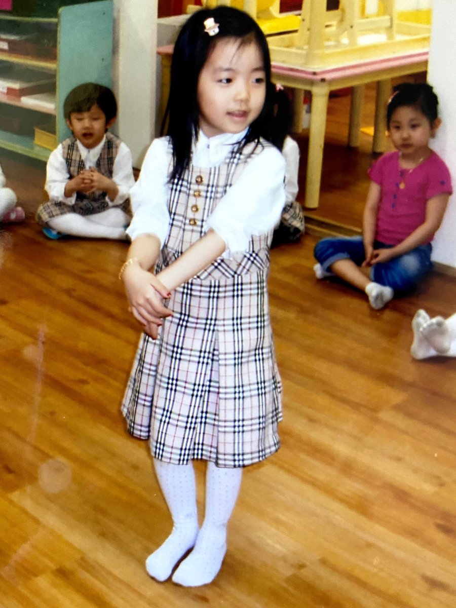 mini_Damini's tweet photo. 아기 토끼공주 어떻게 다리가 이메다... https://t.co/wM9HhNAd0o