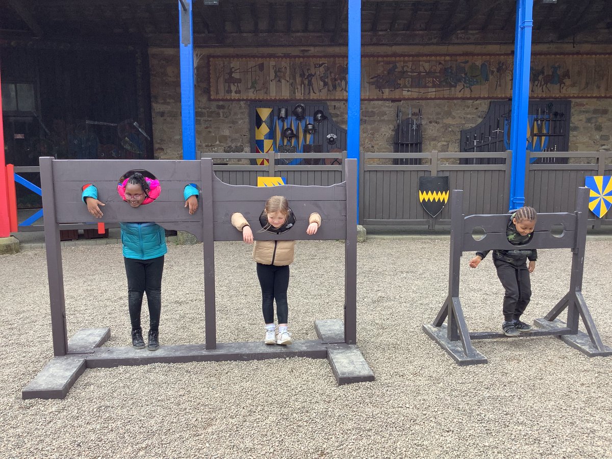 Year 2 had a great time visiting <a href="/alnwickcastle/">Alnwick Castle</a> in #northumberland for our project 'Magnificent Monarchs’. We learned about Harry Hotspur and agreed he is hero! We were able to explore the grounds and take on the Dragon Quest... it was a bit scary, but everyone was super brave.