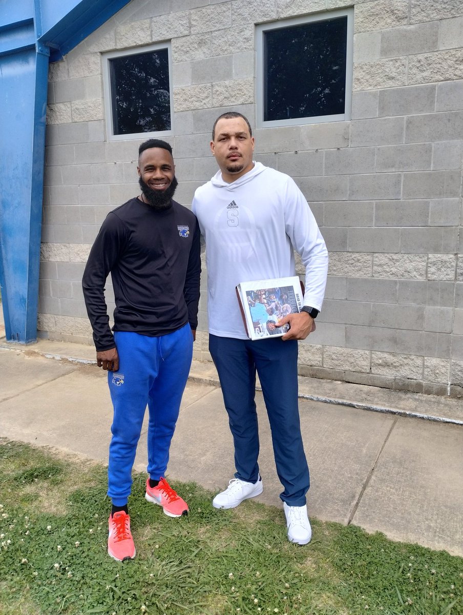 Andrew Watson tweet media