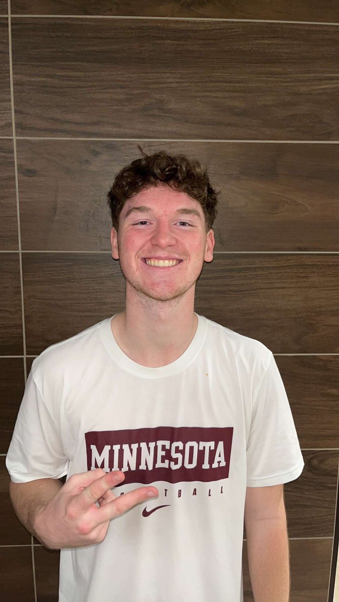 GopherManagers's tweet photo. Congrats to @kaul_aj for this weeks manager of the week. This coming year he intends to play basketball at Bethel University. Thanks for all your hard work and we can’t wait to see what your future has in store for you. Congrats Aj! #manageroftheweek #C2F #managergames https://t.co/ltgskTD4b5