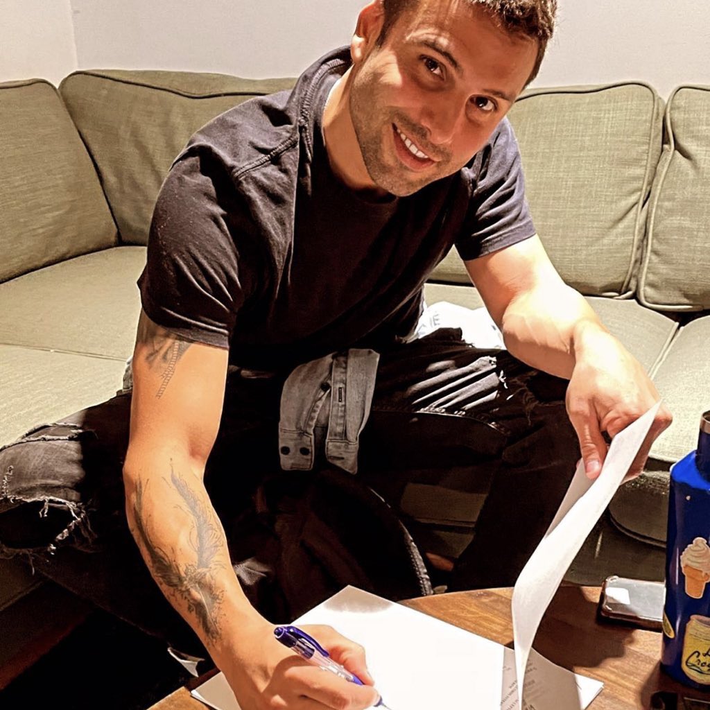 .<a href="/christiandmusic/">Christian Daniel</a>   firma con <a href="/ONErpm/">ONErpm</a>  y vuelve con musica nueva 👏🏼👏🏼👏🏼 <a href="/TeamCDpr/">#TeamCD Fan Club</a>