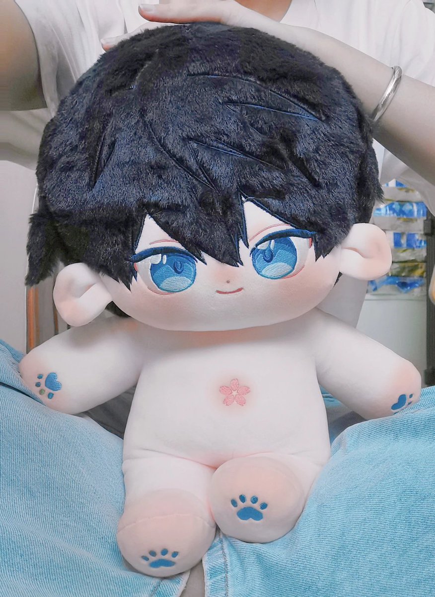 takoyakinyu's tweet photo. [ 🇮🇩.🌏 go help rt/like ] 

free!: big baby makoto &amp; haruka 40cm doll
 
💰 IDR 290,000~555,000
✅ DOLL ONLY
❌ ISF+tax (chn) 
📆 May 13, 2023. 8PM WIB (GMT+7)

FAQ: https://t.co/TsDW7yUzyL 
order &amp; details: https://t.co/03vrvDIm1W https://t.co/A0KYGEj0nX