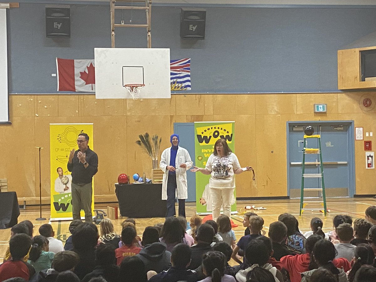 Amazing science performance by Professor Wow today @southslope and BCSD. Thanks Mrs. Fierro for organizing!! Students were WOWed!