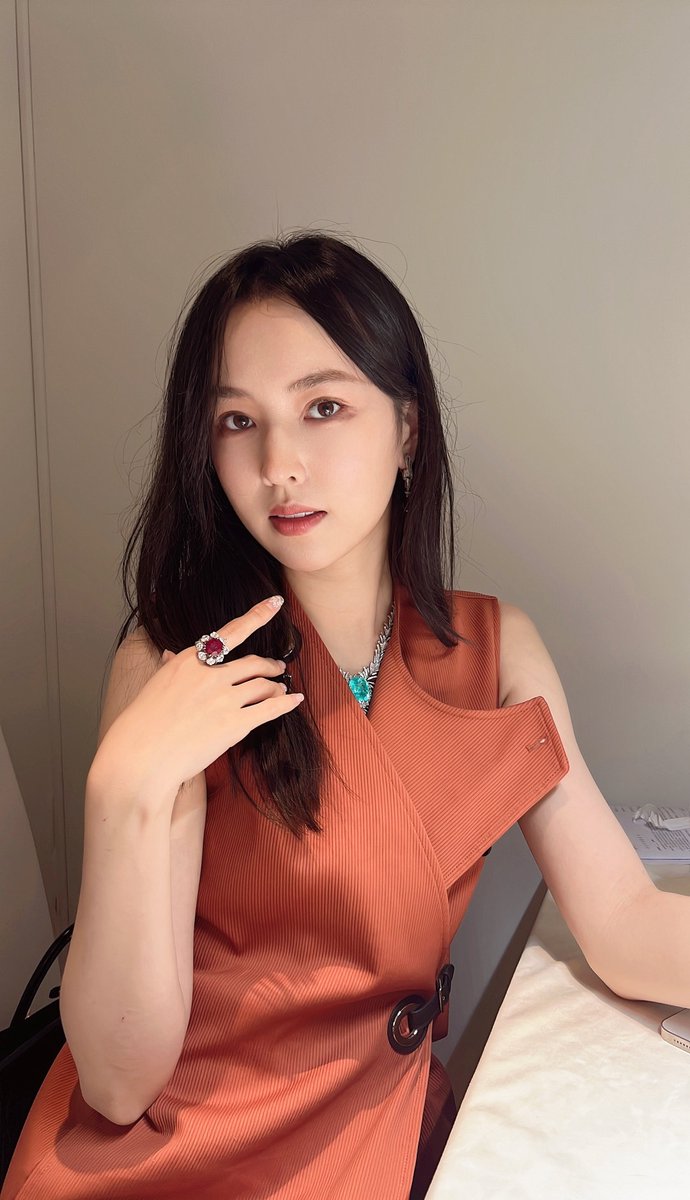 Live well and meet slowly