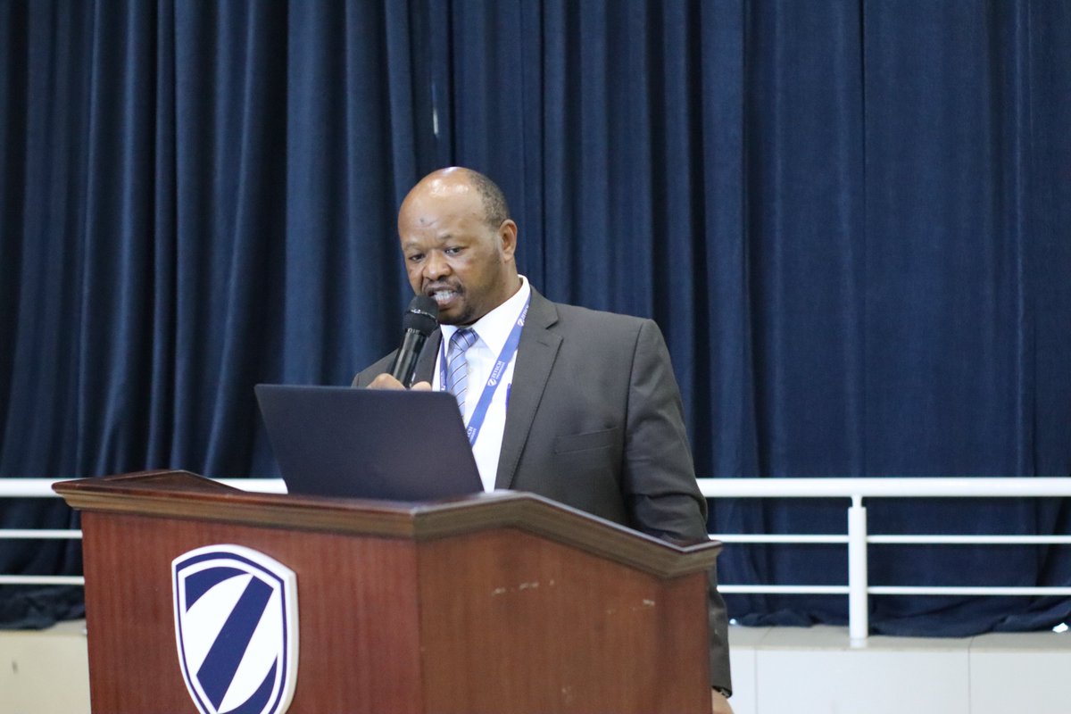 ZetechUni's tweet photo. 1/3
Learners' needs keep changing and so should #Educators.
In line with our core value of #CommitmentToExcellence, VC Prof. Njenga Munene led a group of competent trainers in taking our faculty through a rigorous workshop on the latest #TeachingMethodologies. https://t.co/Z1AXIcyBs7