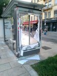 rebellyon_info's tweet photo. Petites précisions sur les « dégradations de mobilier urbain » https://t.co/uXIOd1THWh https://t.co/n2ypJy834e