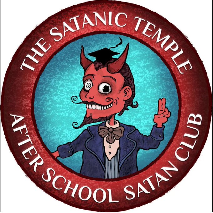 AnaSpiacci's tweet photo. O juiz federal da Pensilvânia, decidiu que o Satan Club, criado por um Templo Satânico, terá permissão para se apresentar em escolas com a desculpa de que é preciso permitir a liberdade religiosa no estado

Enquanto trechos da Bíblia são tidos como machistas e devem ser evitados https://t.co/WkmUe1UKGW