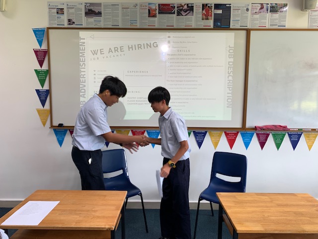 MCMSeniorSchool's tweet photo. #MCMShell Economics & Business pupils @MCMSeniorSchool putting their interview skills to practice. #hiringnow #careers https://t.co/Nake7I1c7B