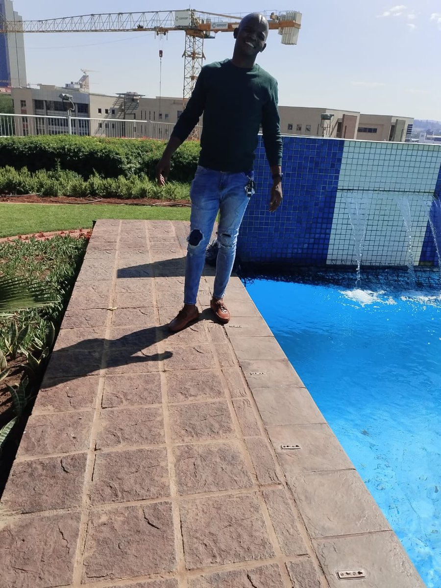 <a href="/INtsheki/">siwelele</a>