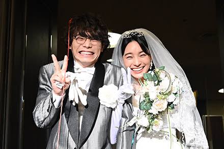 ginirorider's tweet image. 雉野夫婦vs津崎夫婦

#一番ワクワクするvsシリーズを考えた奴が優勝
#暴太郎戦隊ドンブラザーズ
#逃げるは恥だが役に立つ