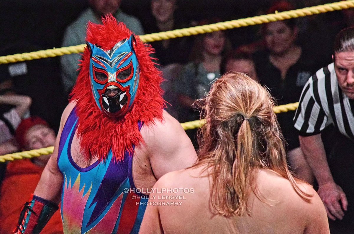 HollyLPhotos's tweet photo. Face your fears
@RodneyWrestles @Mileywrestler @MrMGreyson @Blazin_Lyon @RingleaderM @smashwrestling #smashwrestling #maneevent #booksandlooks #lion #prowrestling #professionalwrestling #indywrestling #photography #sportsphotography #nikon #hollylengyelphotography #hollyLphotos https://t.co/4JXdh3gjjB