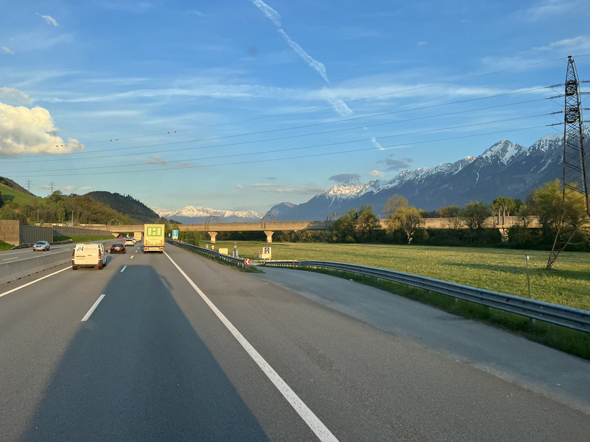 kobskyi's tweet photo. Guten Morgen Österreich https://t.co/adfPzx41Oq