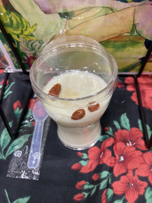 もう一個もらっている…あとで食べる