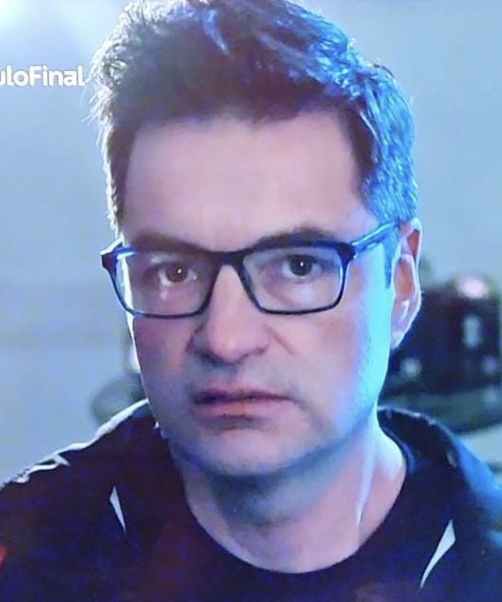 SrYakub's tweet photo. Extraordinario trabajo de estos dos actores que no conocía y que supera por mucho el trabajo trabajo de algunos famosillos en novelas nacionales #AlmaNegraCapituloFinal https://t.co/wdaLxpulIz