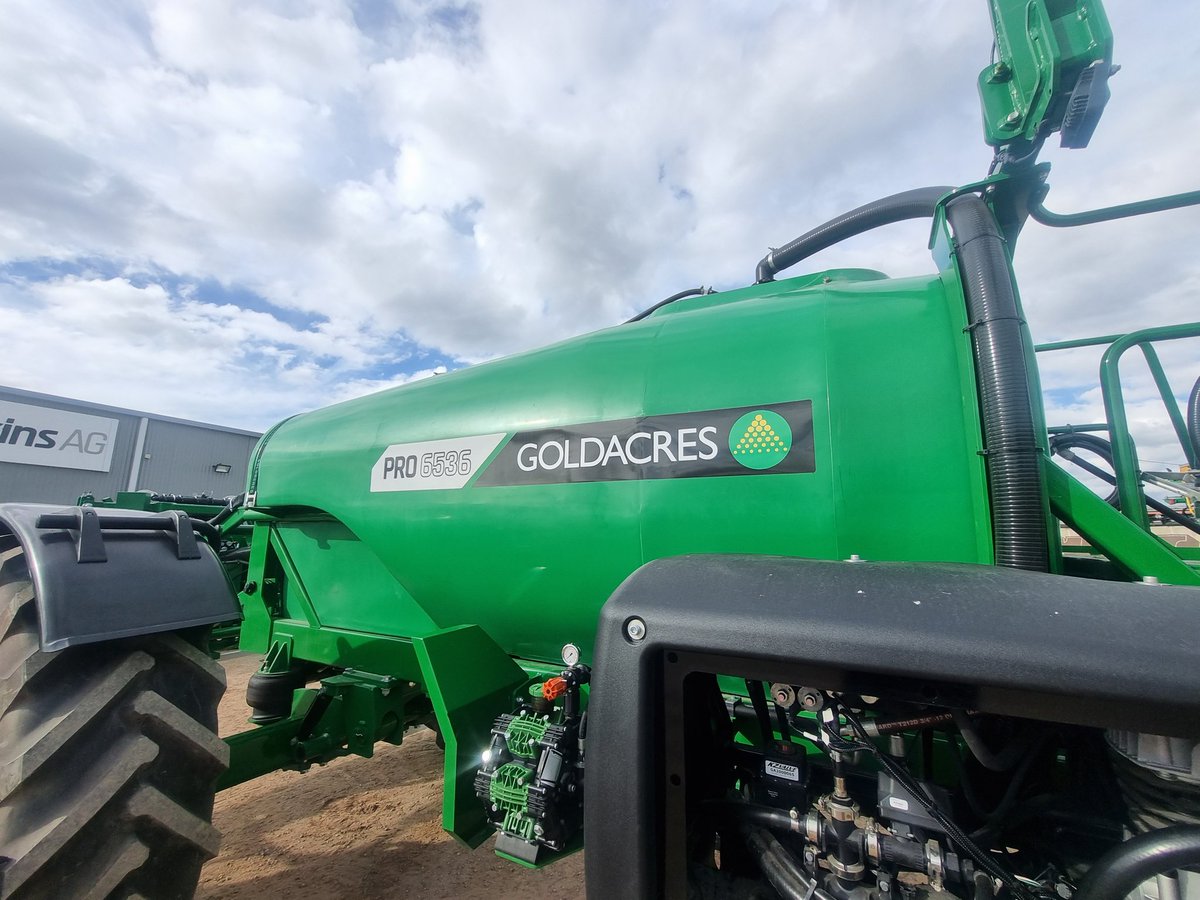 Vantage Australia (Dickins AG) tweet media