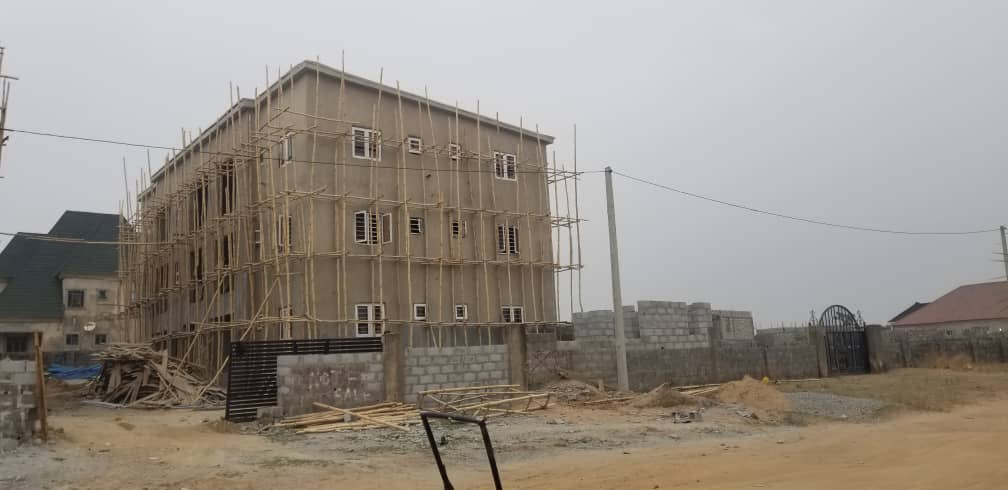 UltimateBuildin's tweet photo. LONGSPAN roofing and Aluminium casement windows ✅ 😍 https://t.co/iZeBbGz67n
