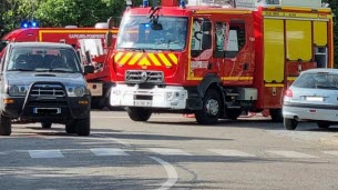 titrespresse's tweet image. (L'Alsace.fr): #Cernay. Un motard décède dans un choc avec une voiture : Un accident s’#est produit ce jeudi 4 mai, vers 16 h, à Cernay... titrespresse.com/32344642212/ce…