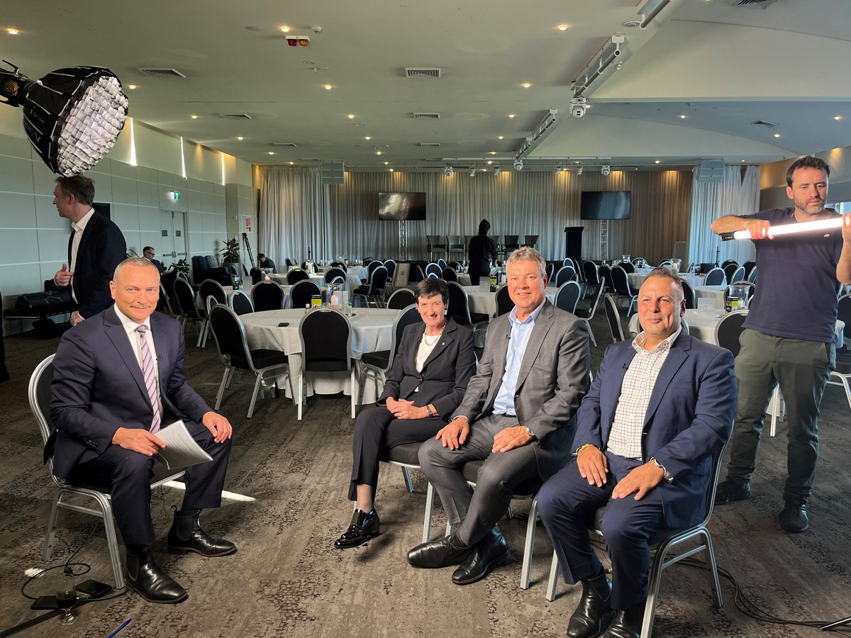 StrongAusNet's tweet photo. @BCAcomau chief executive @JAWestacott  says the Illawarra, the Hunter and Western Sydney could be the arc of the frontier – with coordination and organisation they could unleash the power of the nation’s economy.

ICYMI
👇👇👇
https://t.co/OlYeNEPDdL https://t.co/IhQQbupRlI
