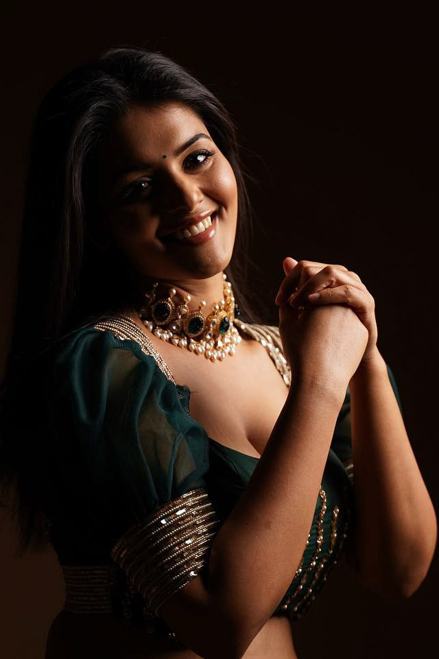 FvVwTXqakAEilKP?format=jpg&name=medium